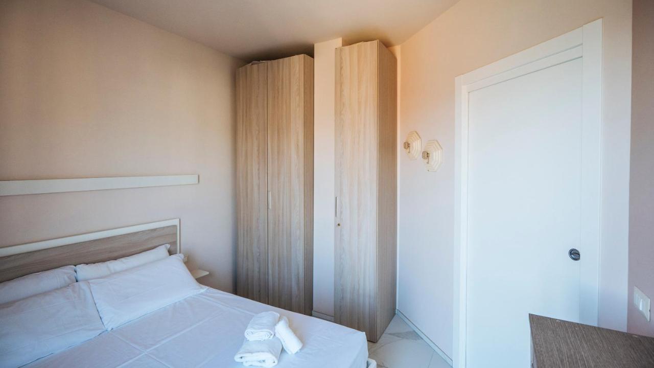 Maison Olga - Incantevole Nuovo Trilocale Vista Mare Con Parcheggio Borghetto Santo Spirito Exterior photo